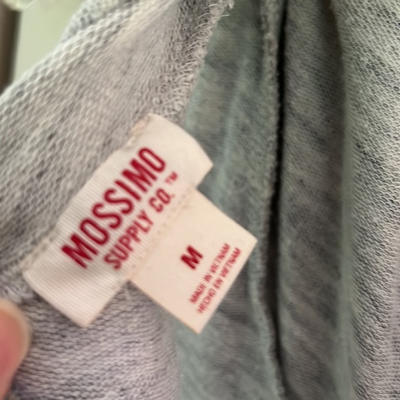 Workout top - Picture 4 of 4